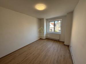 Pronájem bytu 2+1, Kralovice, 71 m2