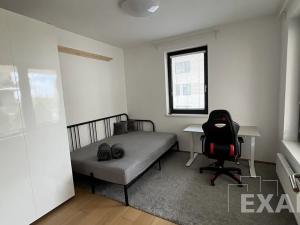 Pronájem bytu 2+kk, Praha - Dolní Chabry, Poštova, 57 m2