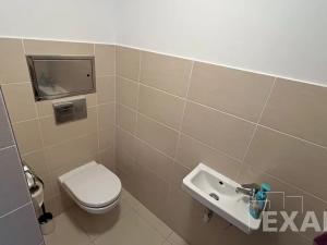 Pronájem bytu 2+kk, Praha - Dolní Chabry, Poštova, 57 m2