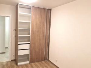 Pronájem bytu 2+kk, Praha - Háje, Výstavní, 65 m2