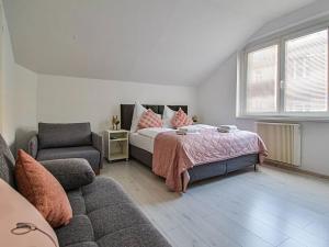 Prodej bytu 2+1, Praha - Nové Město, Školská, 55 m2