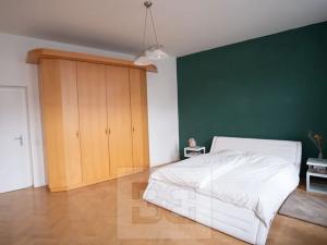 Pronájem bytu 2+1, Praha - Vinohrady, Belgická, 116 m2