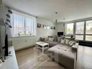 Pronájem bytu 2+kk, Brno, V Újezdech, 53 m2