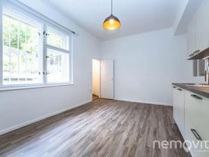 Pronájem bytu 2+1, Praha - Kobylisy, Na Stírce, 70 m2