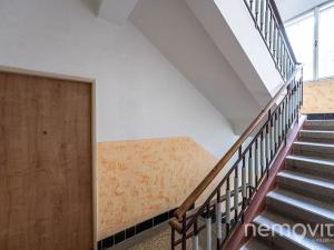 Pronájem bytu 2+1, Praha - Kobylisy, Na Stírce, 70 m2