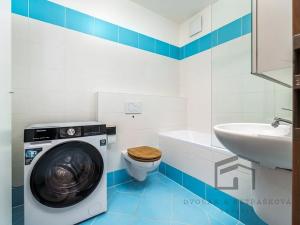 Pronájem bytu 2+kk, Praha - Hostivař, Fojtova, 50 m2