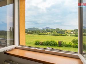 Prodej bytu 3+1, Brniště - Luhov, 82 m2