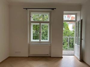 Prodej bytu 2+1, Praha - Břevnov, Za Strahovem, 67 m2