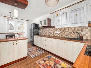 Prodej rodinného domu, České Budějovice, 180 m2