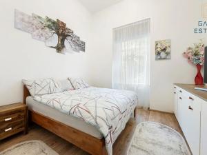 Prodej bytu 2+kk, Křížkový Újezdec, 46 m2