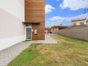Prodej bytu 2+kk, Křížkový Újezdec, 46 m2