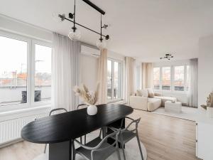 Prodej bytu 3+kk, Praha - Vršovice, Rostovská, 151 m2