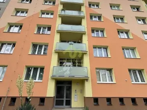 Pronájem bytu 1+1, Rokycany, Vokáčova, 35 m2