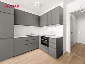 Pronájem bytu 1+kk, Praha - Háje, Výstavní, 33 m2