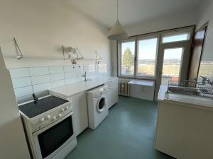 Pronájem bytu 2+1, Brno, Náhorní, 60 m2