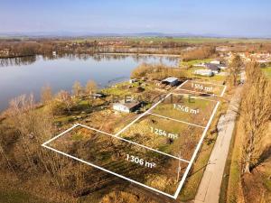 Prodej pozemku pro bydlení, Dívčice, 1513 m2