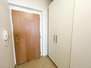 Pronájem bytu 1+kk, Praha - Zličín, Milotická, 30 m2