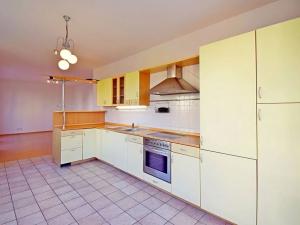Pronájem bytu 3+1, Praha - Hlubočepy, Voskovcova, 87 m2