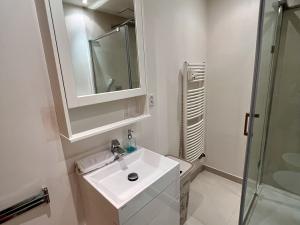 Pronájem bytu 2+1, Praha - Karlín, Kollárova, 88 m2
