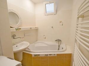 Pronájem bytu 3+1, Horšovský Týn, Vančurova, 91 m2