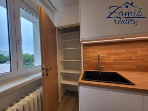 Pronájem bytu 3+1, Unhošť, Wolkerova, 65 m2