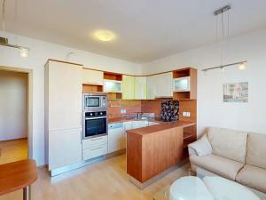 Pronájem bytu 2+kk, Olomouc, Novosadský dvůr, 45 m2