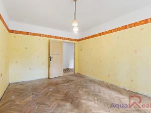 Prodej bytu 2+1, Ostrov, Luční, 61 m2