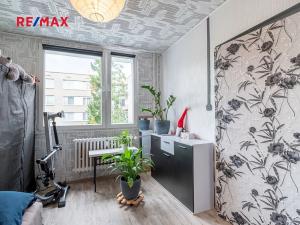Prodej bytu 3+1, Praha - Lhotka, Dobřejovická, 64 m2