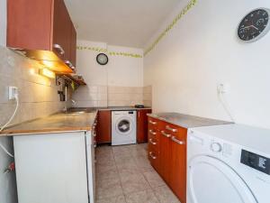 Prodej bytu 2+1, Týnec nad Labem, Marie Majerové, 56 m2