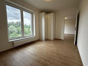 Pronájem bytu 2+kk, Praha - Hostavice, Českobrodská, 56 m2