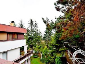 Pronájem bytu 1+1, Praha - Hlubočepy, Pod Ateliéry, 45 m2