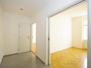 Pronájem bytu 2+kk, Praha - Smíchov, Na bělidle, 57 m2
