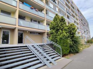 Prodej bytu 3+kk, Praha - Horní Měcholupy, Livornská, 78 m2