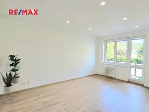 Prodej bytu 2+1, Karviná, tř. Těreškovové, 52 m2