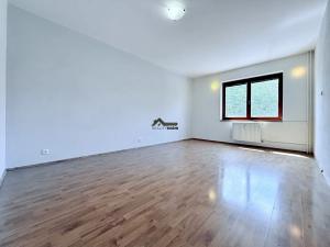 Prodej bytu 3+1, Frýdlant nad Ostravicí, Školní, 82 m2