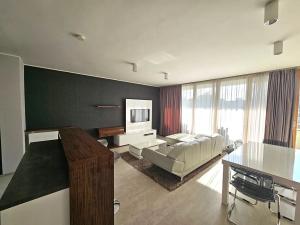 Prodej bytu 3+kk, Zlín, Zarámí, 108 m2