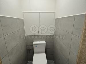 Pronájem bytu 1+kk, Louny, Husova, 38 m2
