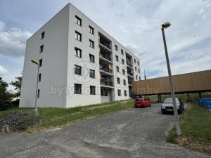Pronájem bytu 1+kk, Louny, Husova, 38 m2