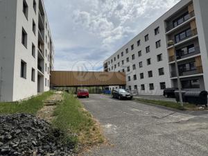 Pronájem bytu 1+kk, Louny, Husova, 38 m2