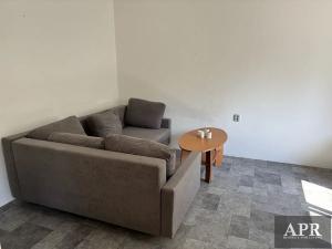 Pronájem bytu 1+1, Uherský Brod, Na Dlouhých, 30 m2