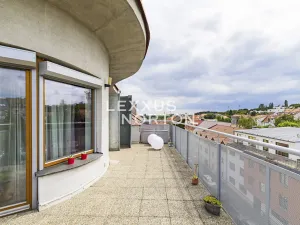 Prodej bytu 3+1, Praha - Břevnov, Šlikova, 129 m2