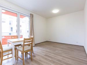 Prodej bytu 1+kk, Praha - Stodůlky, Toufarova, 33 m2