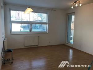 Pronájem bytu 2+kk, Zlín, Březnická, 56 m2
