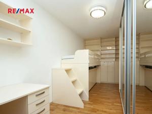 Pronájem bytu 3+1, Praha - Stodůlky, Přecechtělova, 82 m2
