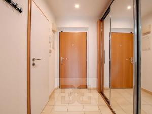 Pronájem bytu 2+kk, Praha - Záběhlice, Kamelova, 52 m2