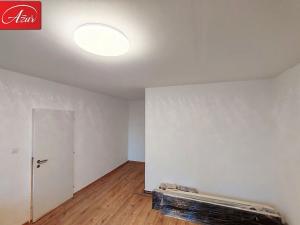 Pronájem bytu 3+1, Teplice, U Hadích lázní, 86 m2