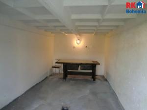 Pronájem garáže, Mladá Boleslav, Bezručova, 18 m2
