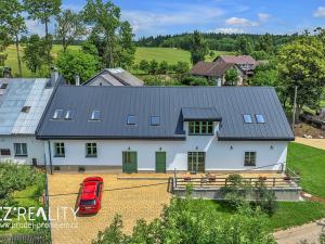 Prodej vícegeneračního domu, Počítky, 424 m2