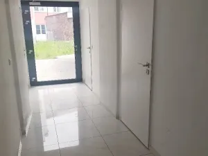 Pronájem obchodního prostoru, Pardubice, 17. listopadu, 133 m2