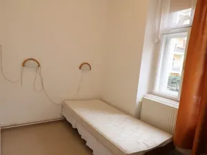 Pronájem bytu 3+1, Karlovy Vary, Bulharská, 80 m2